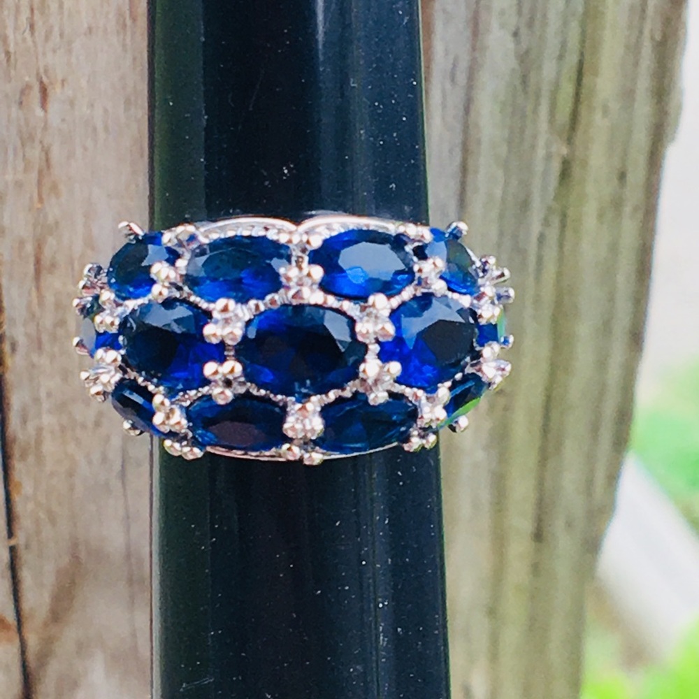 Silver & Blue Cluster Ring - image 4